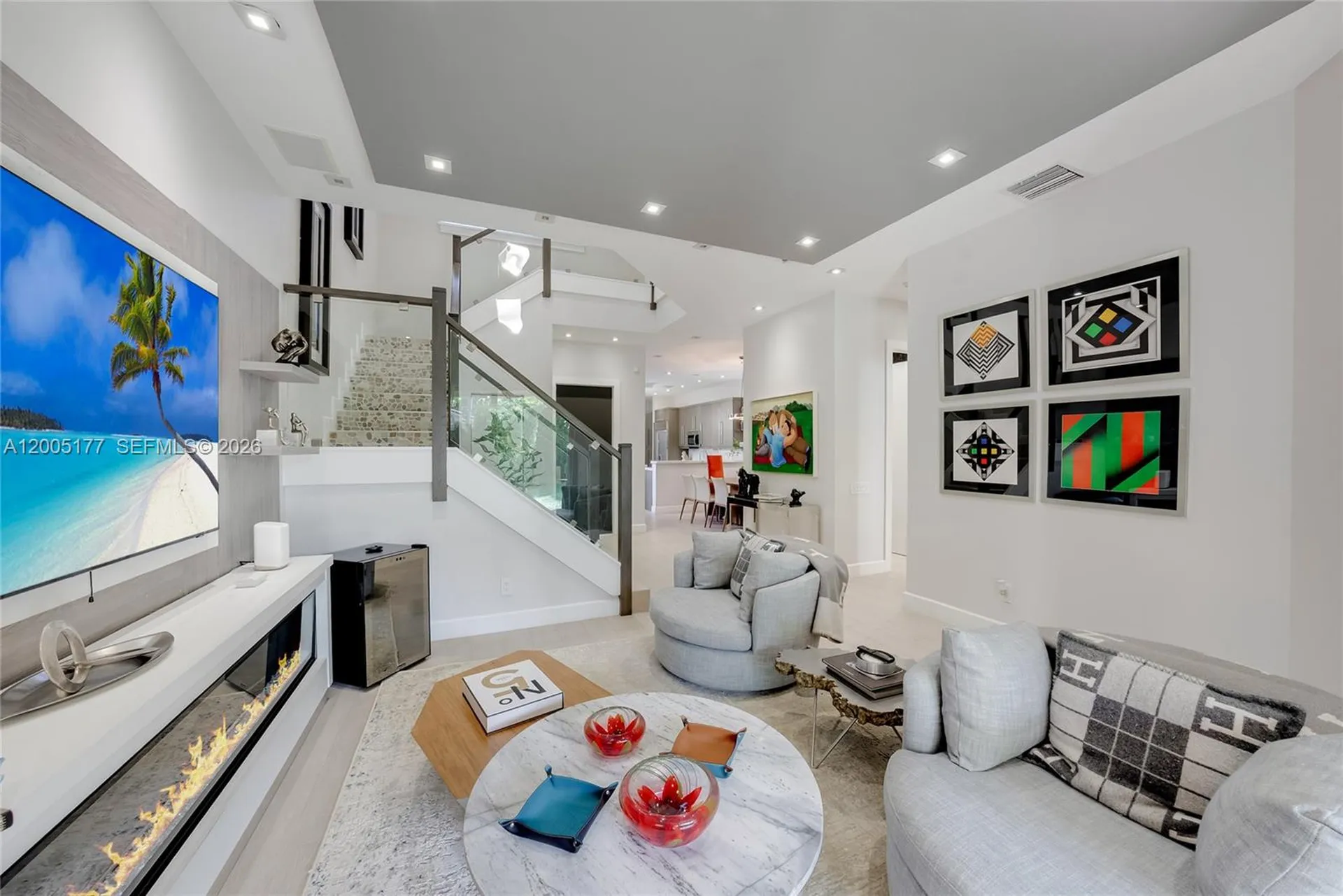 1366 W Harbor View W Hollywood FL 33019