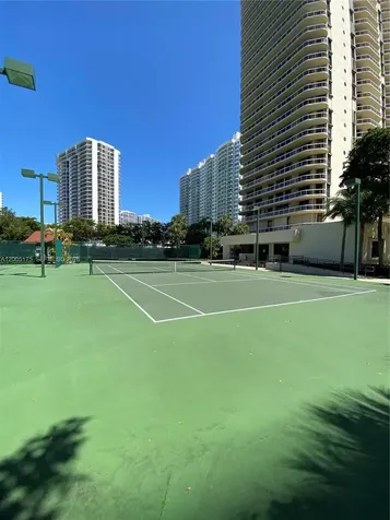 Aventura FL 33180