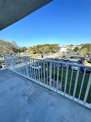 901 Hillcrest Drive Hollywood FL 33021