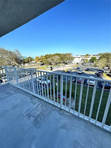 901 Hillcrest Drive Hollywood FL 33021