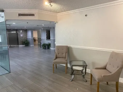 901 Hillcrest Drive Hollywood FL 33021