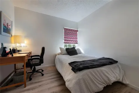 20801 SW 83rd Avenue Cutler Bay FL 33189