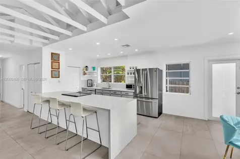9264 Byron Avenue Surfside FL 33154