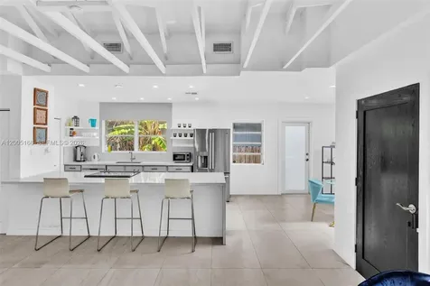 9264 Byron Avenue Surfside FL 33154