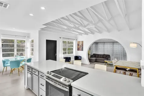 9264 Byron Avenue Surfside FL 33154