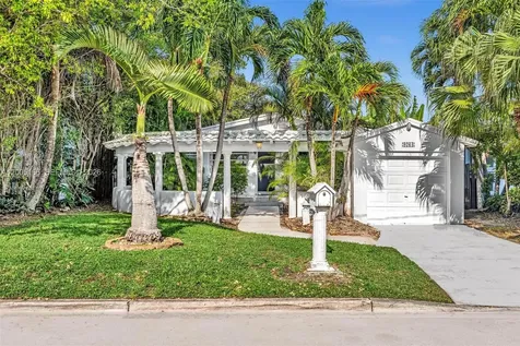 9264 Byron Avenue Surfside FL 33154