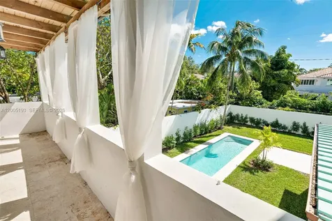 3930 Crawford Avenue Miami FL 33133