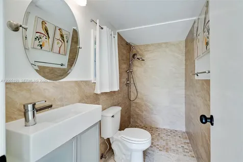 3930 Crawford Avenue Miami FL 33133