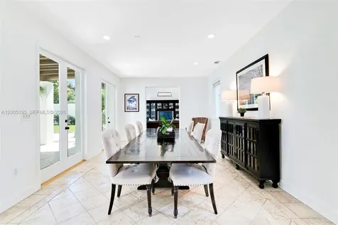 3930 Crawford Avenue Miami FL 33133