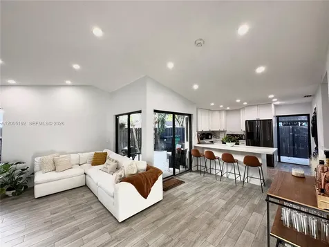 4840 SW 149th Court Miami FL 33185