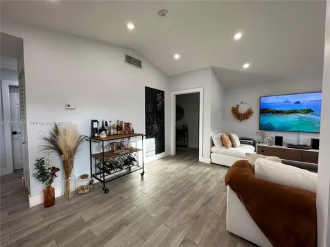 4840 SW 149th Court Miami FL 33185