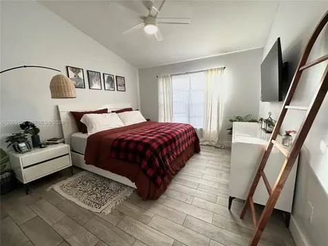 4840 SW 149th Court Miami FL 33185