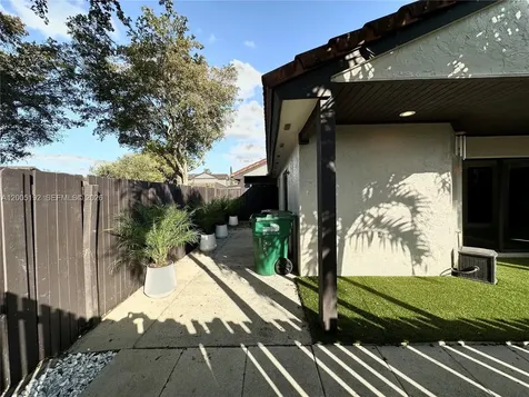 4840 SW 149th Court Miami FL 33185