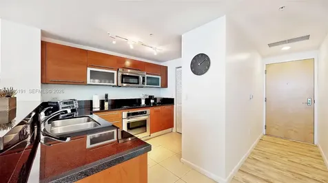 244 Biscayne Boulevard Miami FL 33132