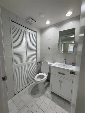 7231 NW 2nd Terrace Miami FL 33126