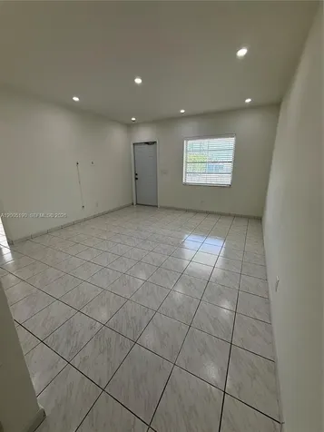 7231 NW 2nd Terrace Miami FL 33126