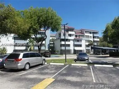 8255 SW 152nd Avenue Miami FL 33193