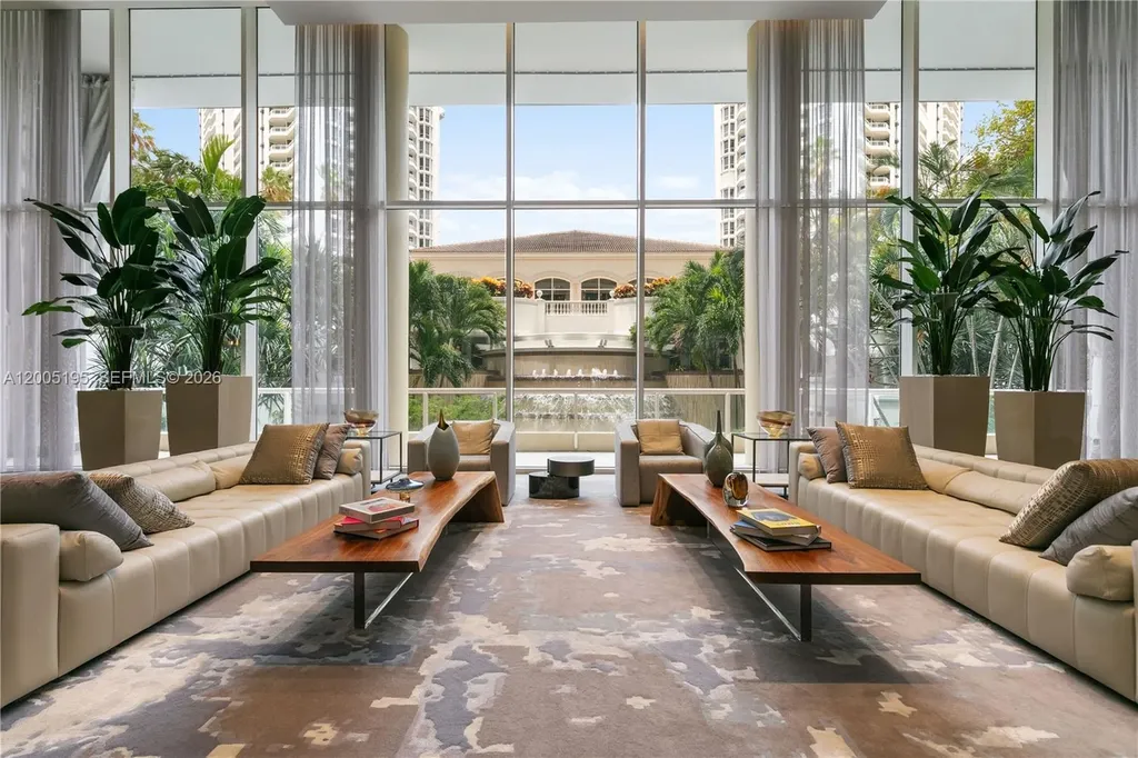 21150 Point Place Aventura FL 33180