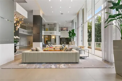 21150 Point Place Aventura FL 33180