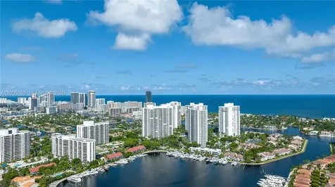 21150 Point Place Aventura FL 33180