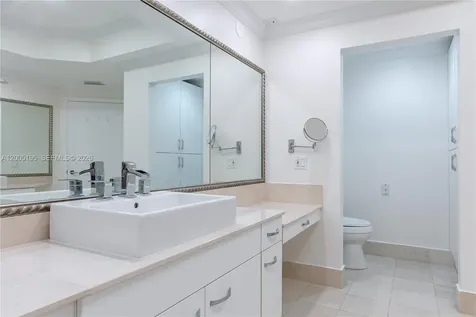 21150 Point Place Aventura FL 33180