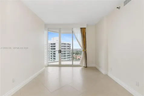 21150 Point Place Aventura FL 33180