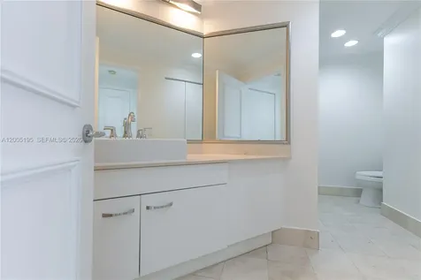 21150 Point Place Aventura FL 33180