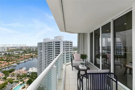 21150 Point Place Aventura FL 33180