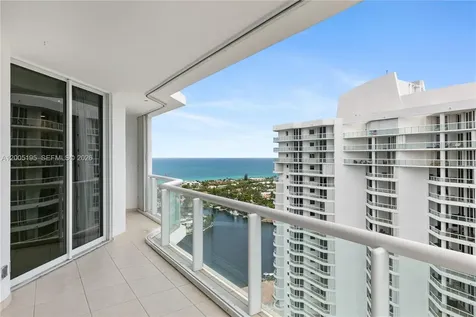 21150 Point Place Aventura FL 33180