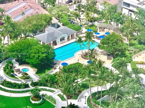 21150 Point Place Aventura FL 33180