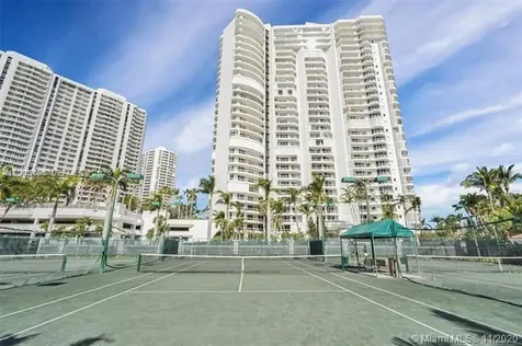 21150 Point Place Aventura FL 33180