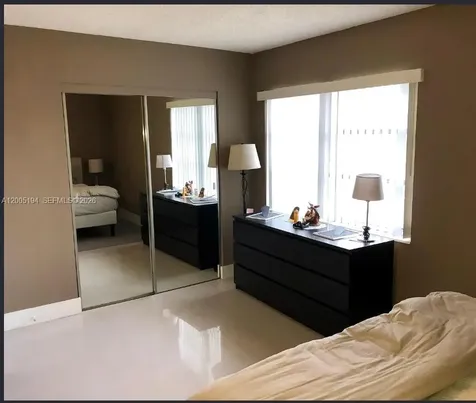 7705 SW 86th Street Miami FL 33143