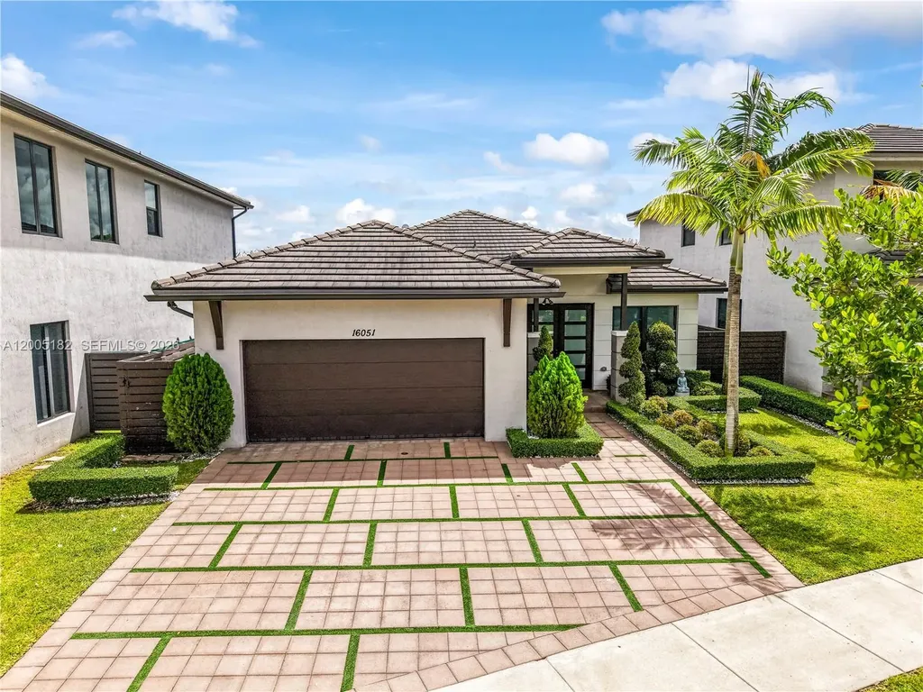 16051 NW 87th Court Miami Lakes FL 33018