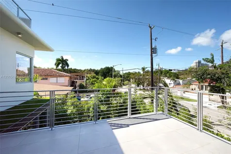 2100 S Miami Avenue Miami FL 33129