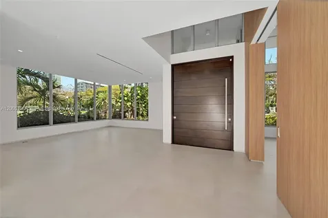 2100 S Miami Avenue Miami FL 33129
