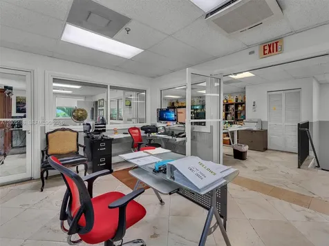 8299 NW 30th Terrace Doral FL 33122