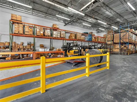 8299 NW 30th Terrace Doral FL 33122