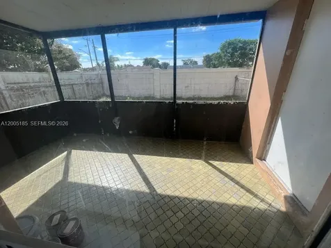 606 SW 80th Terrace North Lauderdale FL 33068