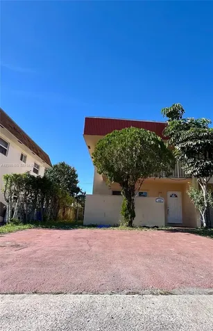 606 SW 80th Terrace North Lauderdale FL 33068