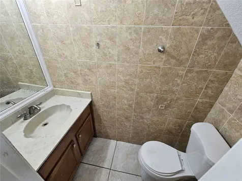 606 SW 80th Terrace North Lauderdale FL 33068