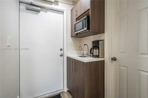 1197 71 Street Miami Beach FL 33141