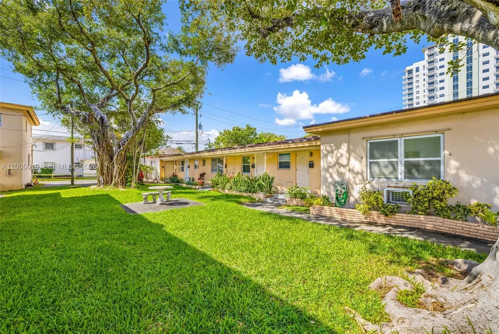 1708 Van Buren Street Hollywood FL 33020