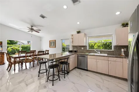 18510 NW 23rd Street Pembroke Pines FL 33029