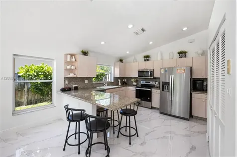 18510 NW 23rd Street Pembroke Pines FL 33029