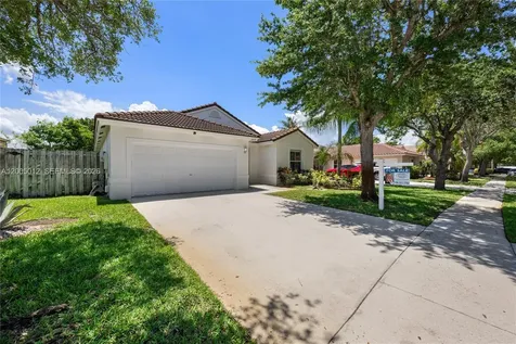 18510 NW 23rd Street Pembroke Pines FL 33029