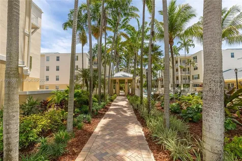 7616 SW 102nd Street Pinecrest FL 33156