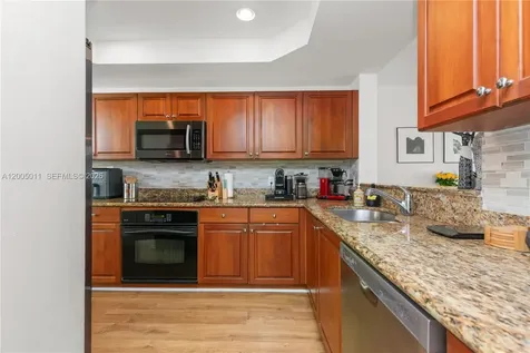 7616 SW 102nd Street Pinecrest FL 33156