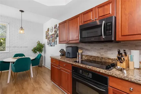 7616 SW 102nd Street Pinecrest FL 33156