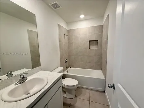 529 NE 1st Drive Florida City FL 33034