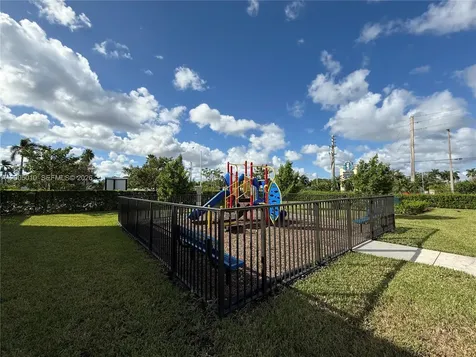 529 NE 1st Drive Florida City FL 33034